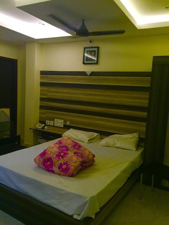 Devibala Residency Hotel Villupuram Esterno foto